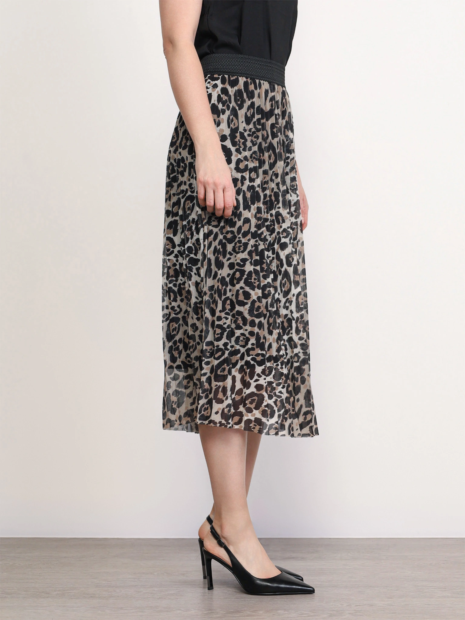 Юбка с леопардовым принтом на подкладке